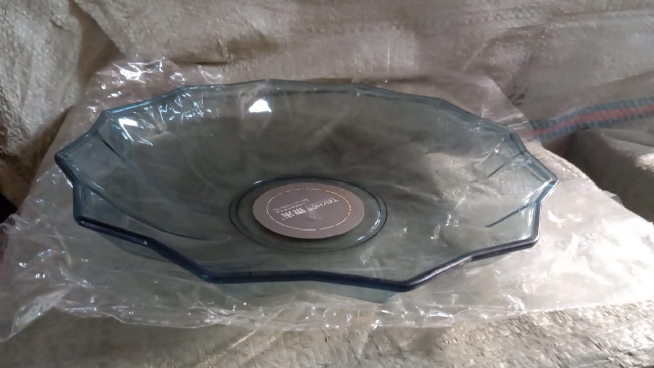 5732 Flower Shape Plastic Dinner / Fruit Plate / Tray / Snacks / Breakfast Plate friendly Plastic Plate for Kids Party Supplies Birthday Holiday Party Dinnerware Supplies (1 Pc) 5732 Flower Shape Plastic Dinner / Fruit Plate / Tray / Snacks / Breakfast Plate friendly Plastic Plate for Kids Party Supplies Birthday Holiday Party Dinnerware Supplies (1 Pc)